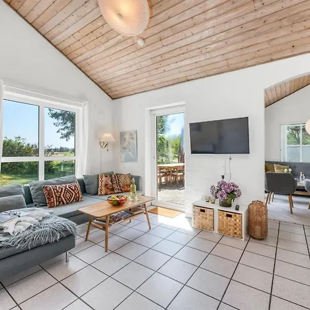 Holiday home Anniesette - 1-5km From The Sea In Western Jutland By Interhome *